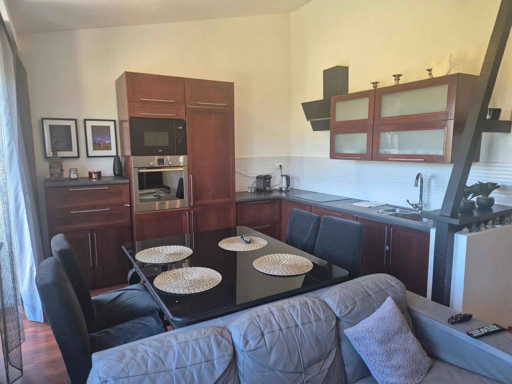 Brzechwy Apartment *